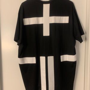 Authentic Givenchy t shirt